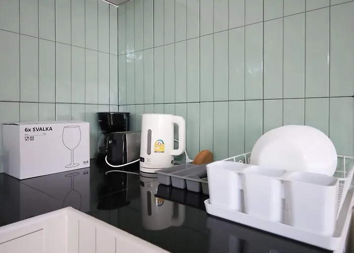 Cozy 2br For 4 Persons, Impact,wi-fi & Washer, Dmk アパート *