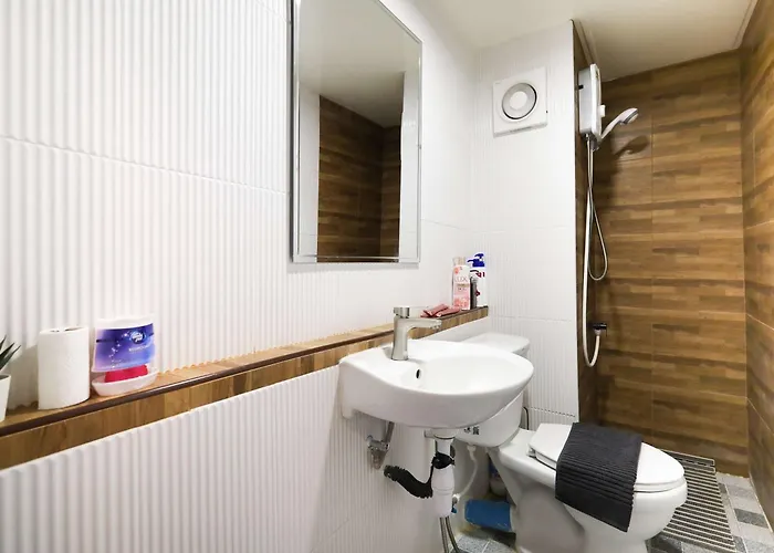 T9 Impact Arena 6-Min Walk 3 Beds 4 Guests 公寓