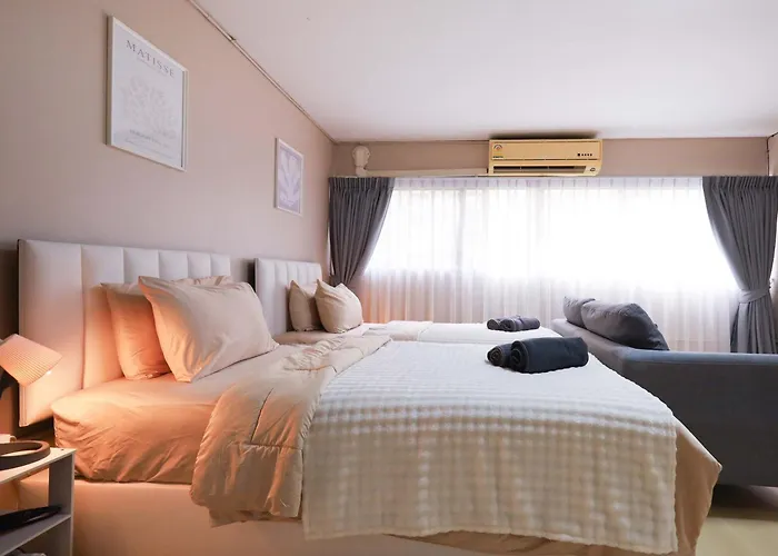 T9 Impact Arena 6-Min Walk 3 Beds 4 Guests