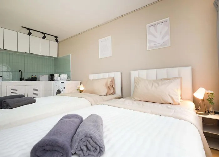 T9 Impact Arena 6-Min Walk 3 Beds 4 Guests 公寓 *