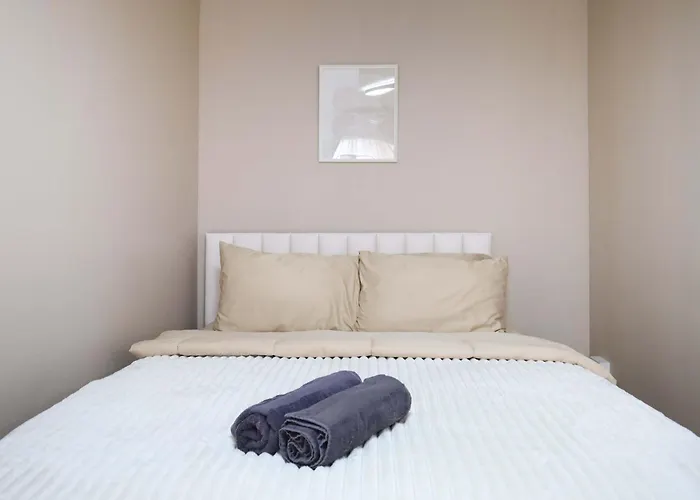 公寓 T9 Impact Arena 6-Min Walk 3 Beds 4 Guests *